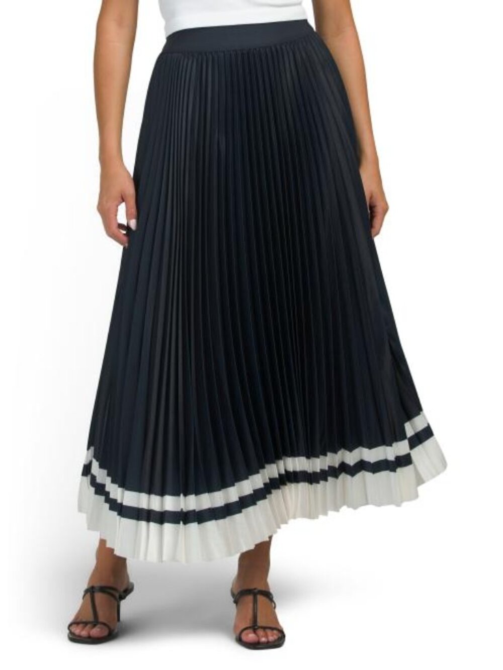 ELIE TAHARI Pleated Skirt Size L.